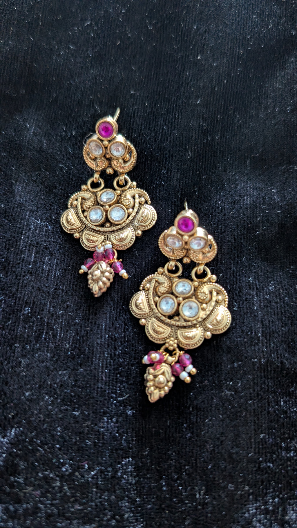 Antique Gold Kundan Drop Earrings