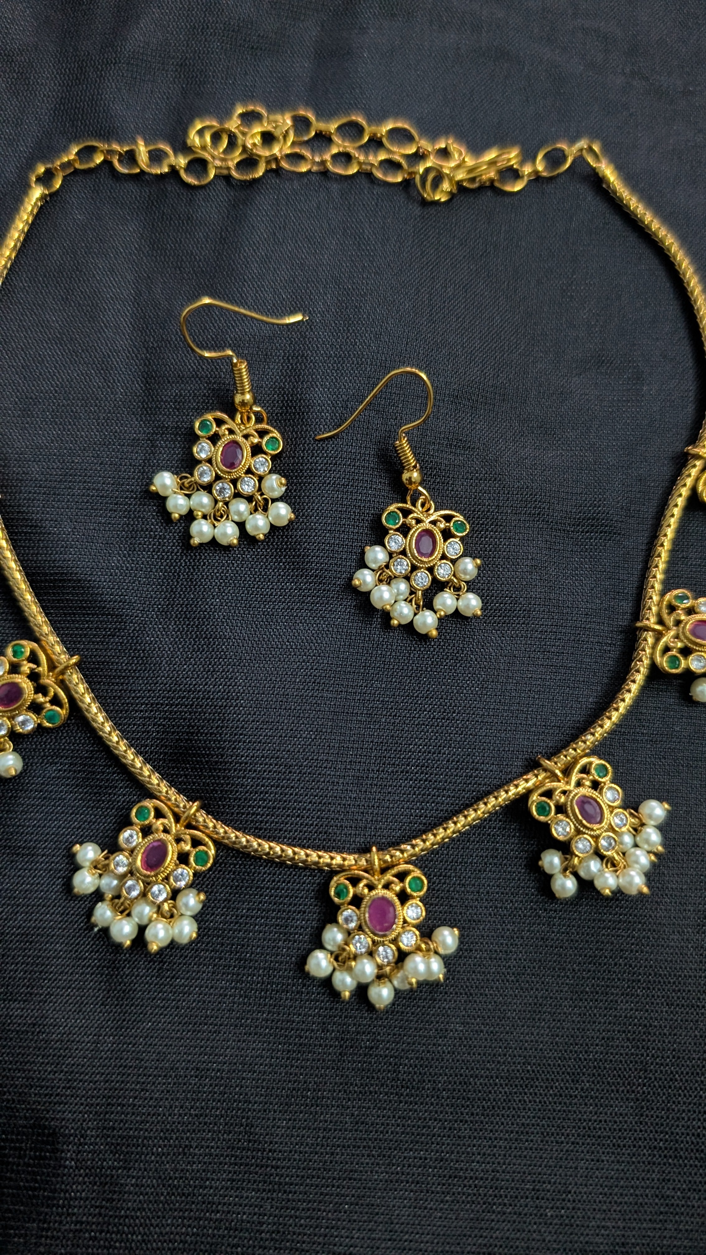 Traditional Invisible Necklace