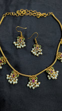 Traditional Invisible Necklace