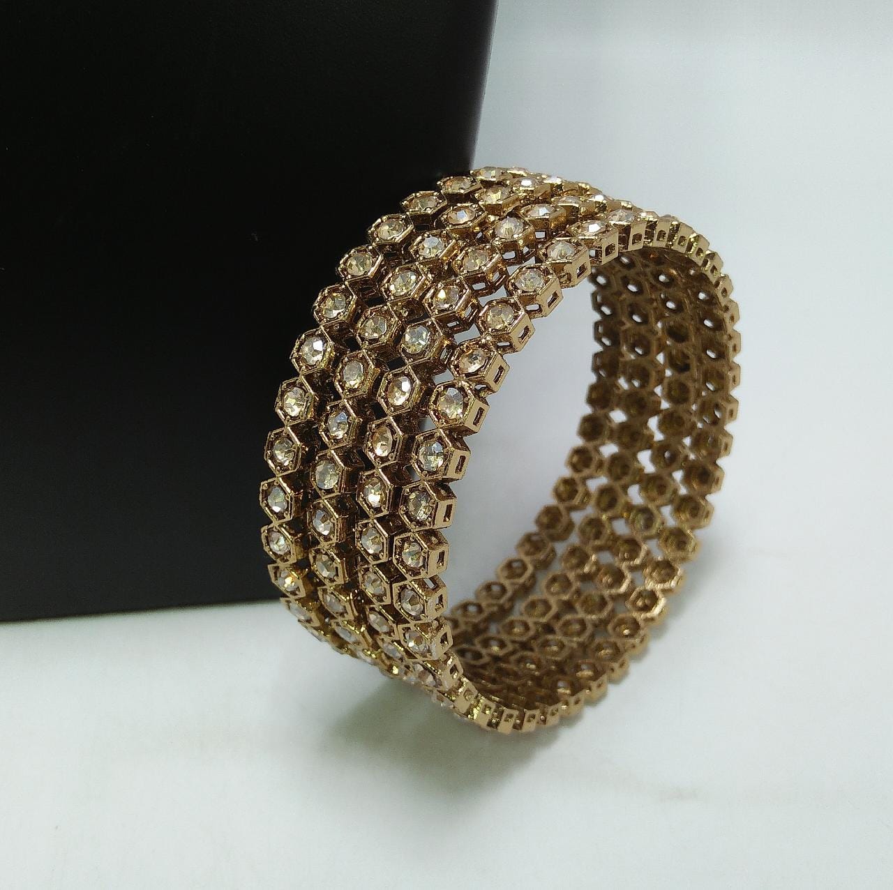 Kundan Bangles