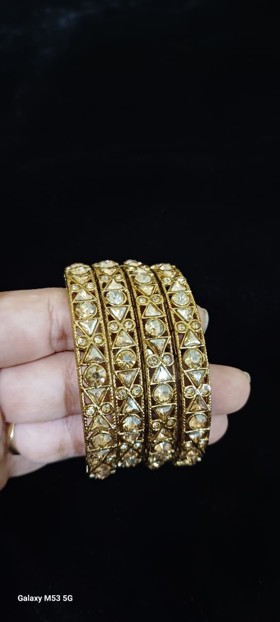 Kundan Bangles